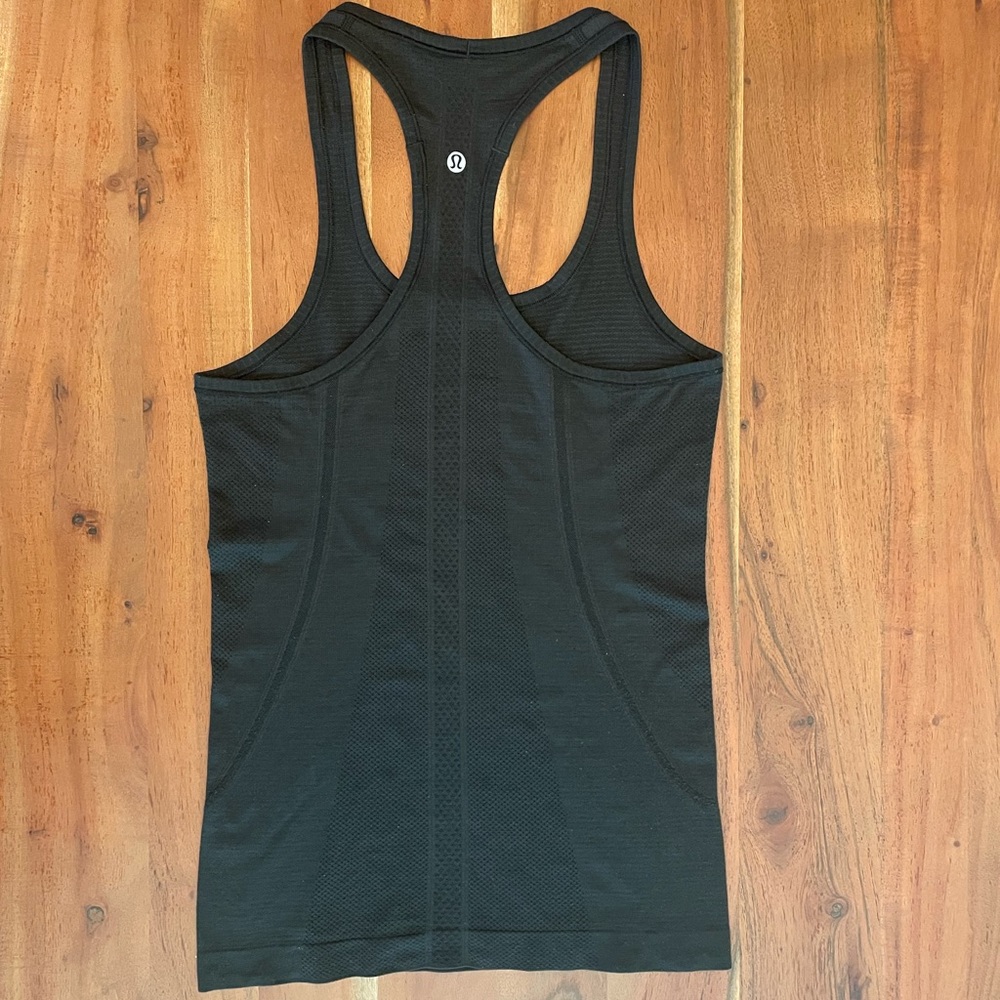 Lululemon Swiftly Tank Black 4